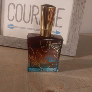 Amber blush fragrance